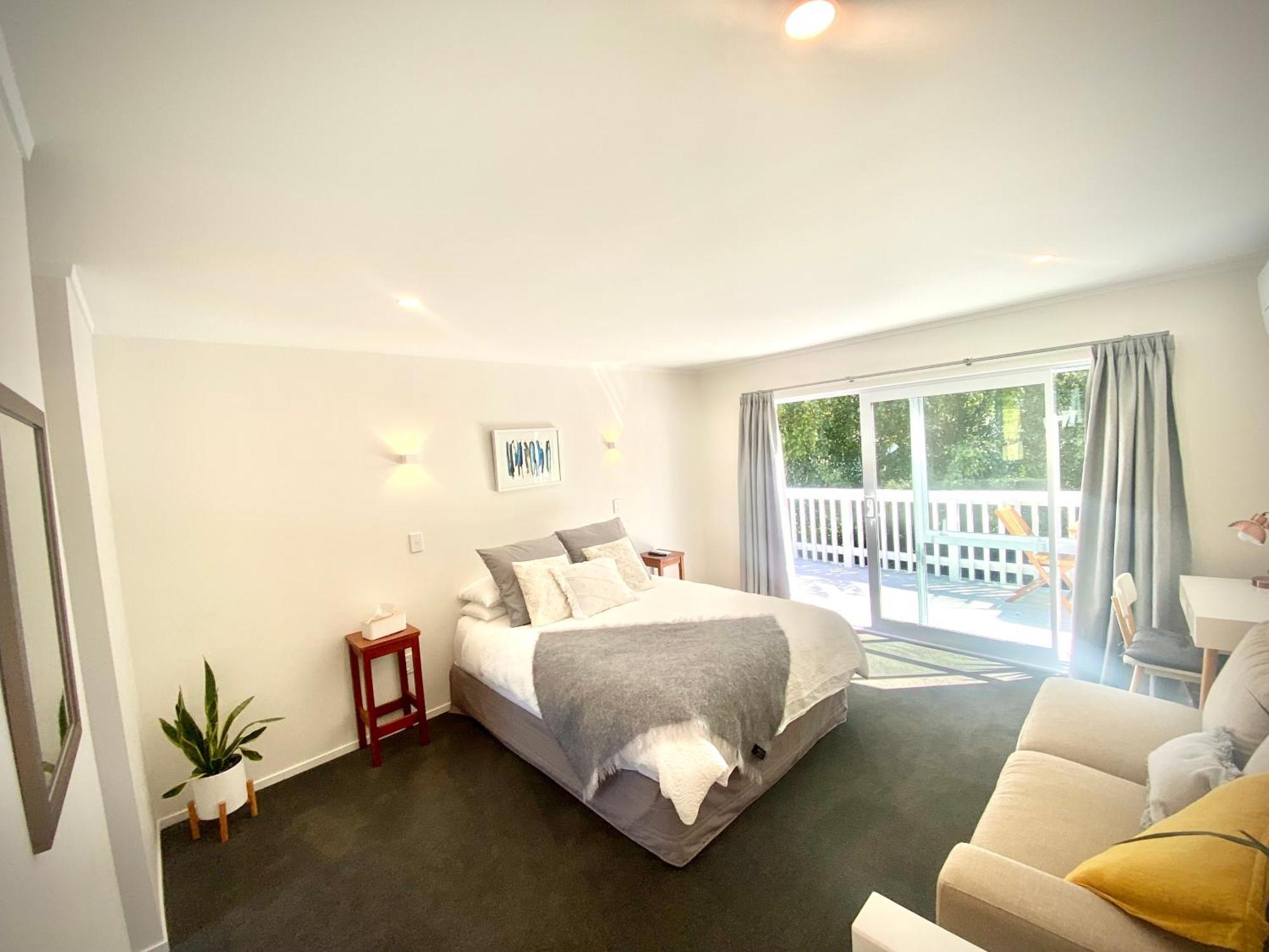 2 Mile Bay Guesthouse Taupo Ngoại thất bức ảnh