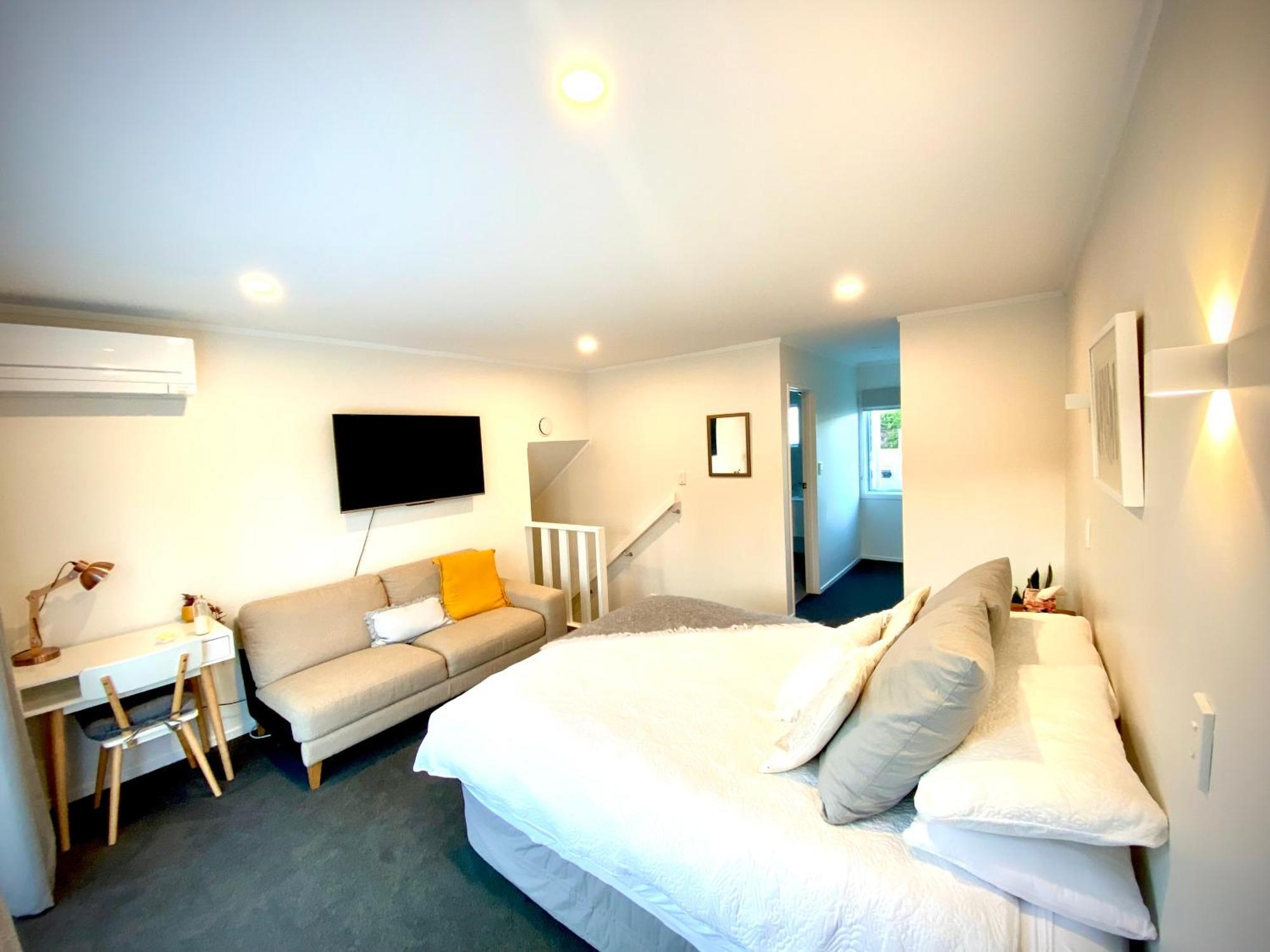 2 Mile Bay Guesthouse Taupo Ngoại thất bức ảnh