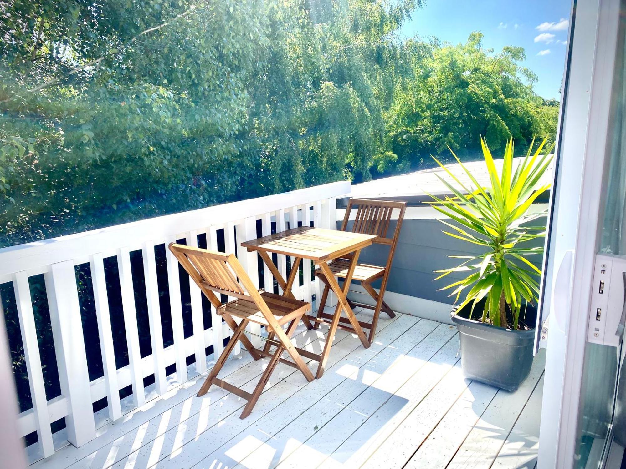 2 Mile Bay Guesthouse Taupo Ngoại thất bức ảnh